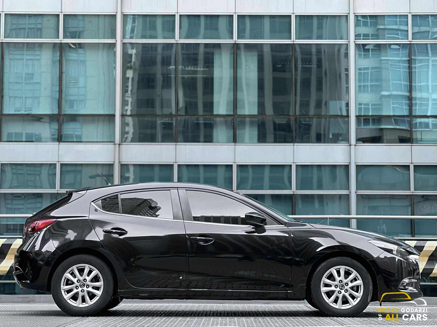 2018 Mazda 3 Hatchback 1.5 V, Automatic, Gas