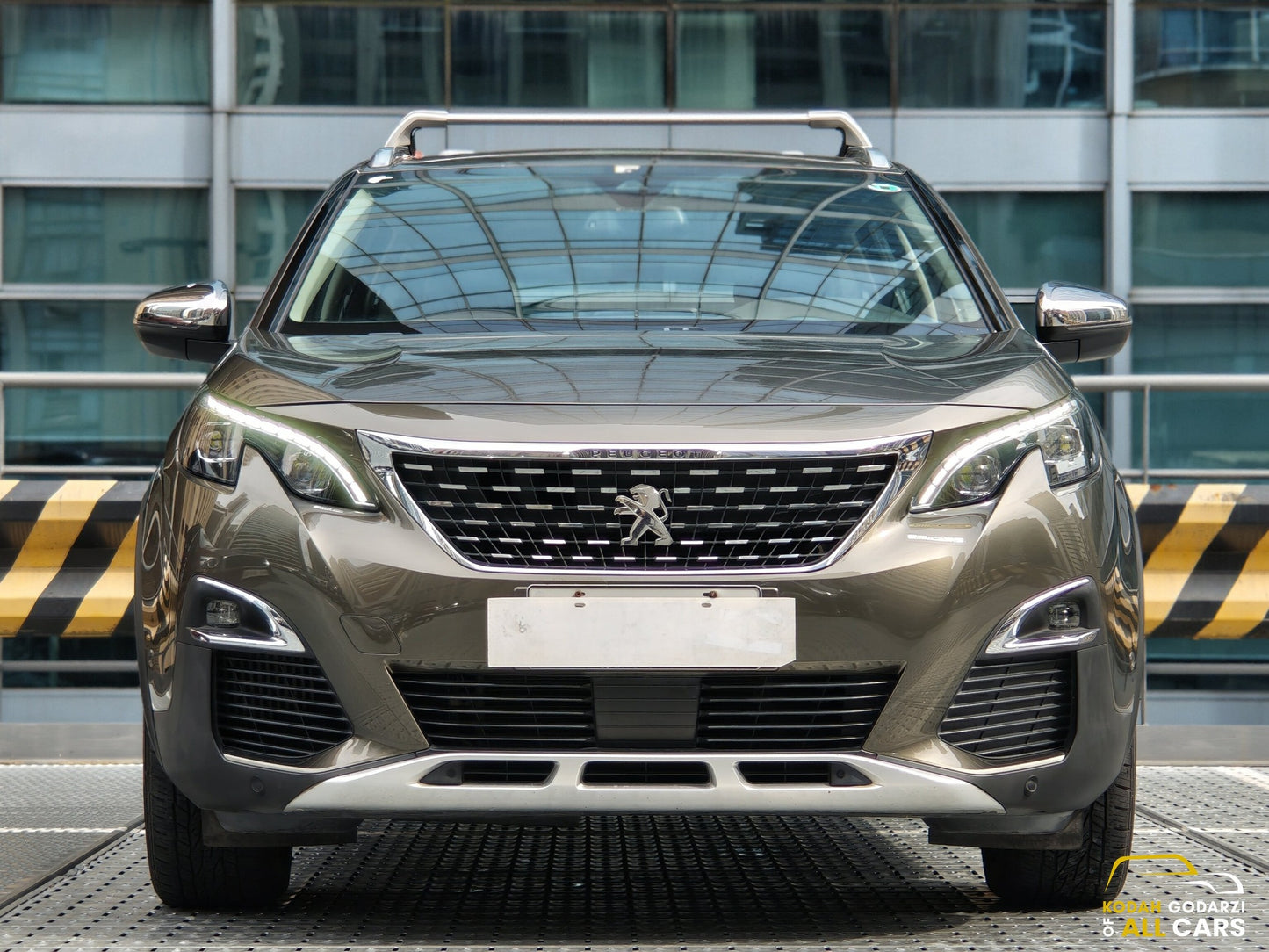 2021 Peugeot 5008 Allure, Automatic, Gas