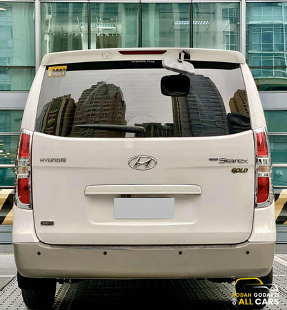 2015 Hyundai Grand Starex 2.5 Gold CRDi, Automatic, Diesel