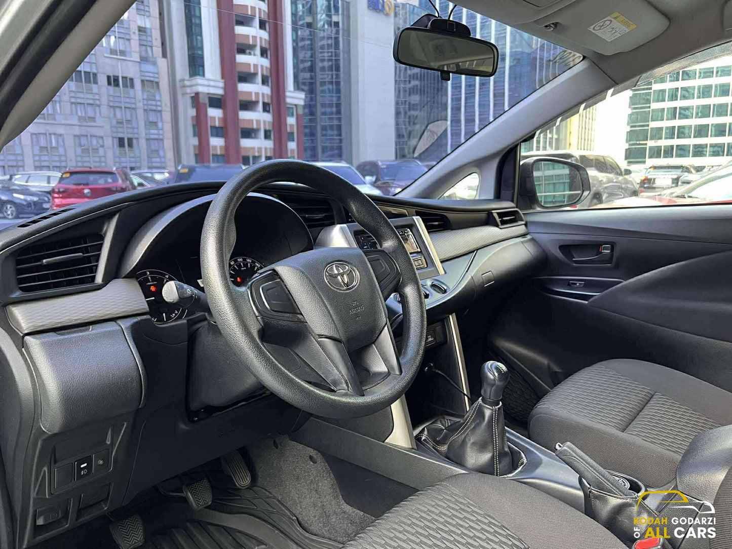2017 Toyota Innova 2.8 J, Manual, Diesel