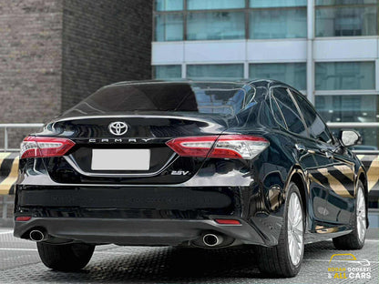 2020 Toyota Camry 2.5 V, Automatic, Gas
