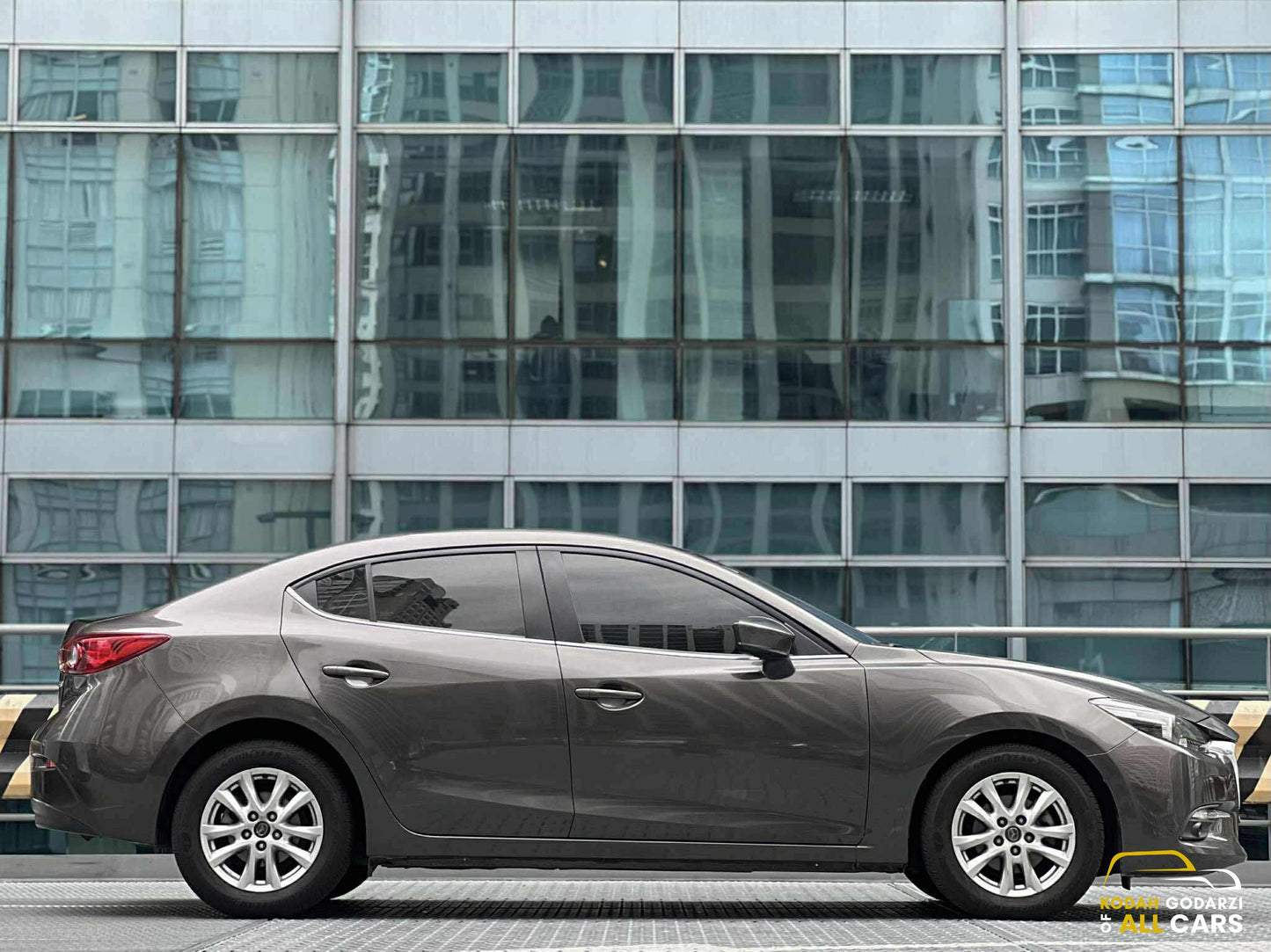 2017 Mazda 3 1.5 Sedan, Automatic, Gas