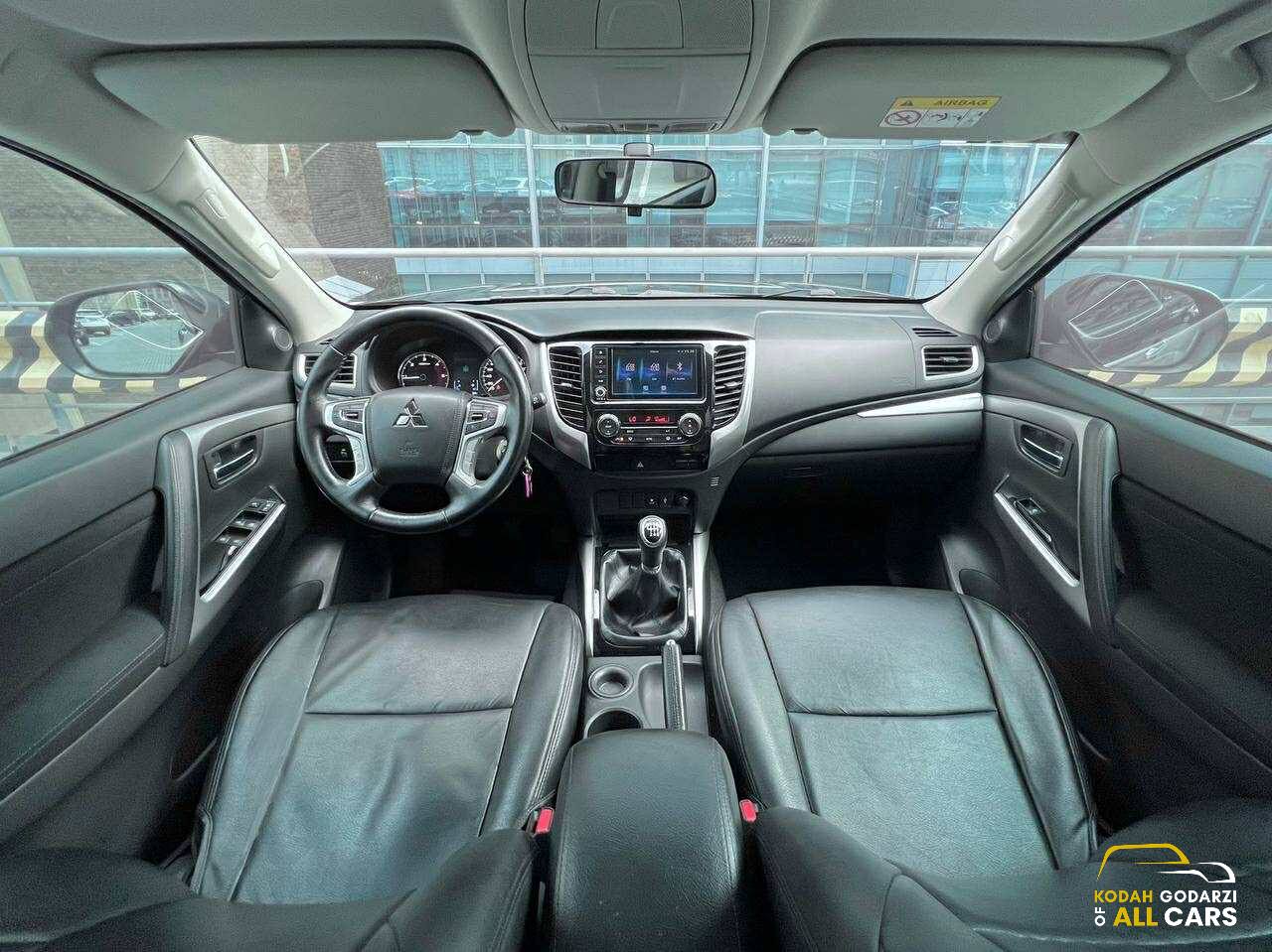 2022 Mitsubishi Montero GLX 4x2, Manual, Diesel