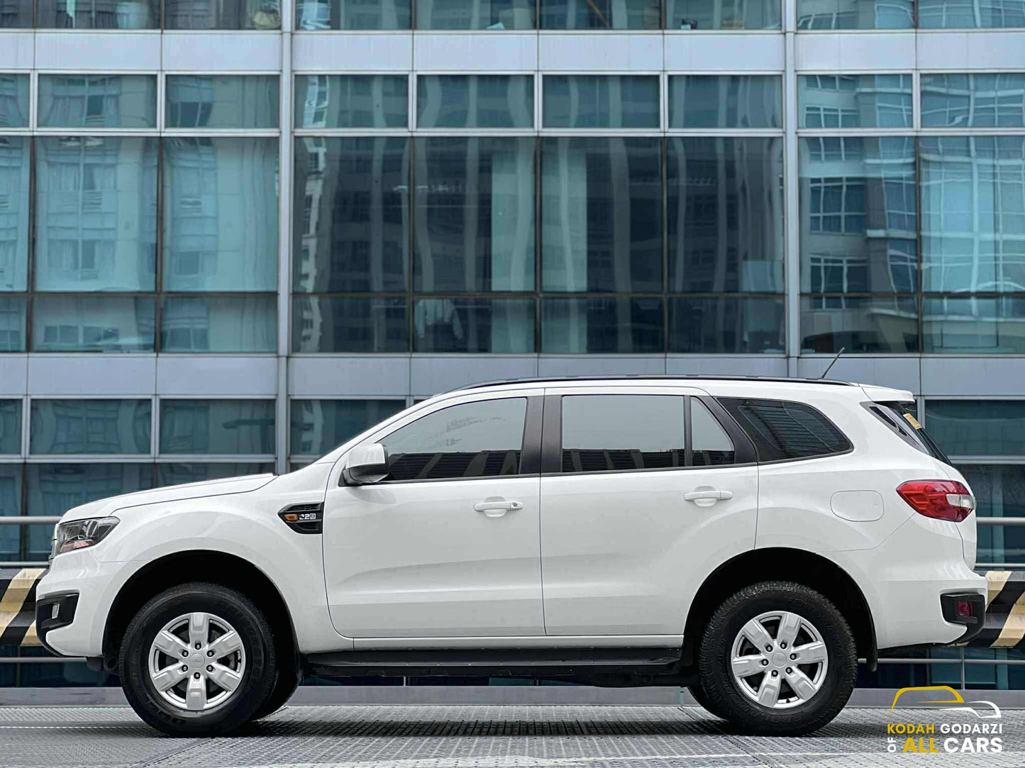 2018 Ford Everest 2.2L Ambiente, Manual, Diesel