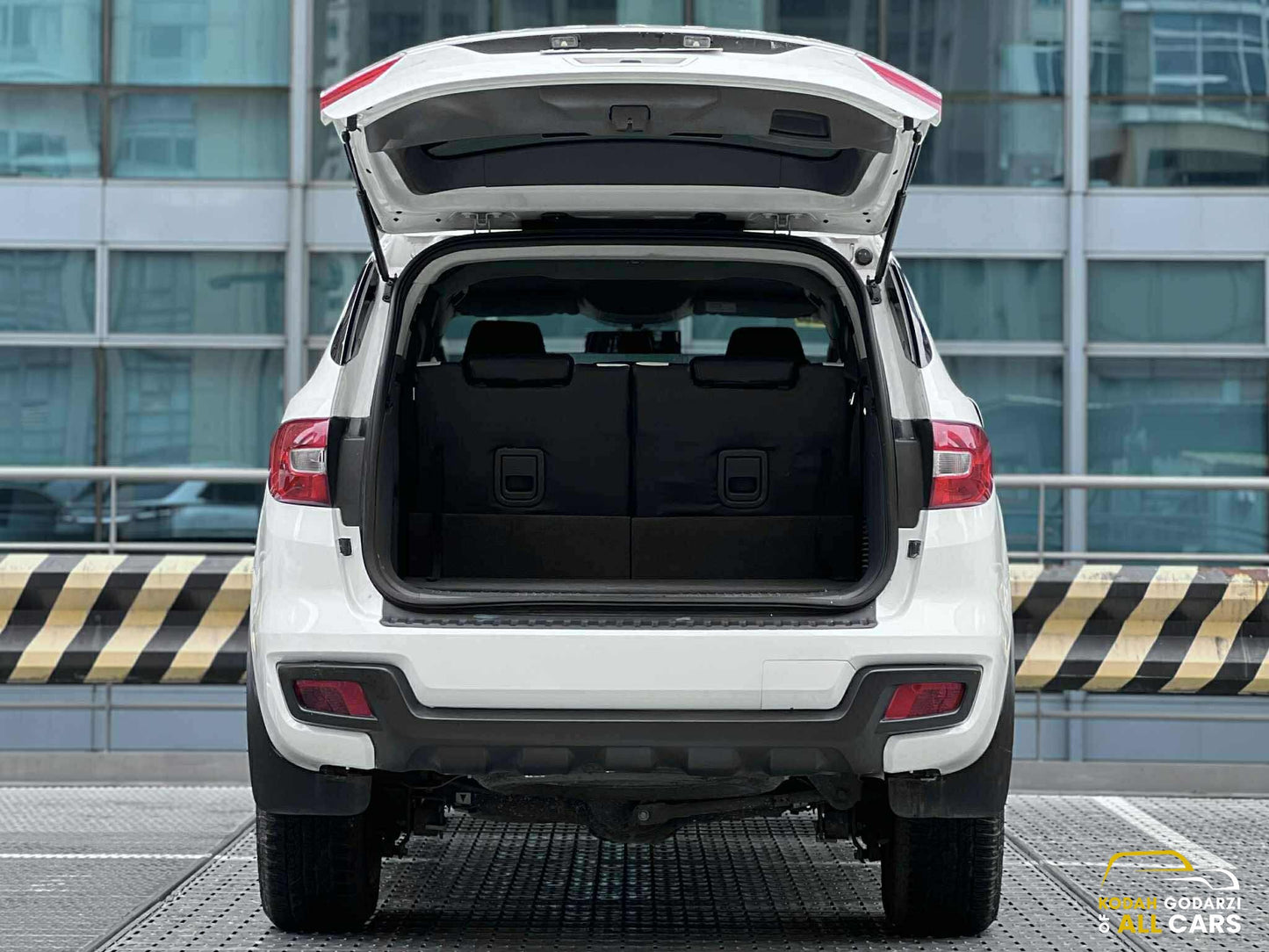 2018 Ford Everest 2.2L Ambiente, Manual, Diesel