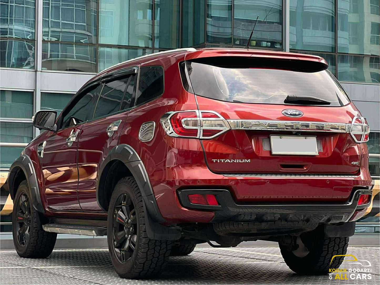 2017 Ford Everest Titanium Plus 3.2 4x4 w/ Sunroof, Automatic, Diesel