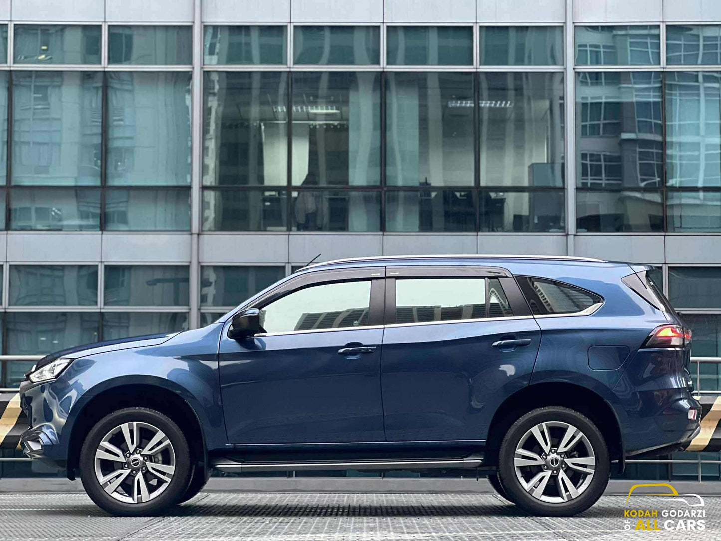 2024 Isuzu MUX 3.0 4x2 LS-E, Automatic, Diesel