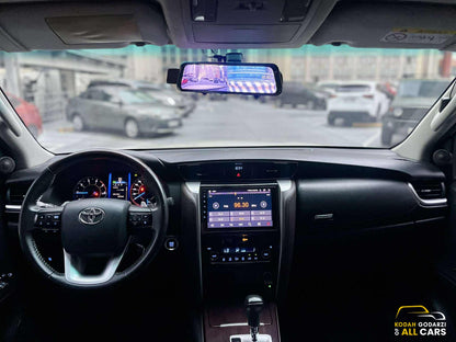 2017 Toyota Fortuner 2.4 V 4x2, Automatic, Diesel