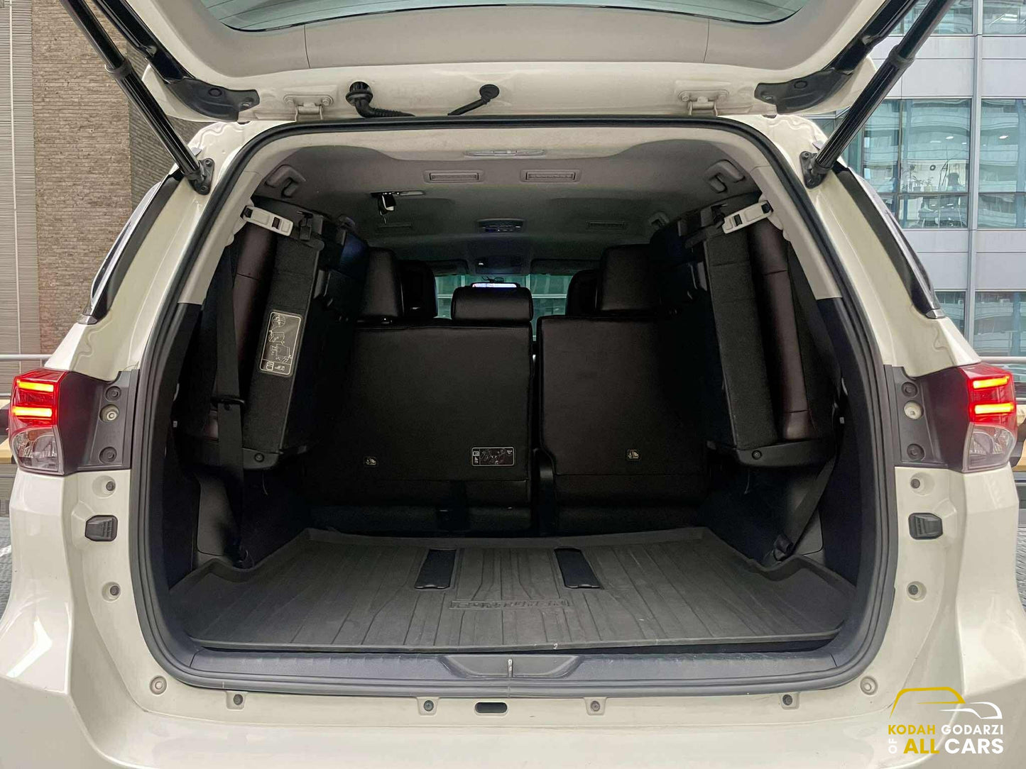 2017 Toyota Fortuner 2.4 V 4x2, Automatic, Diesel