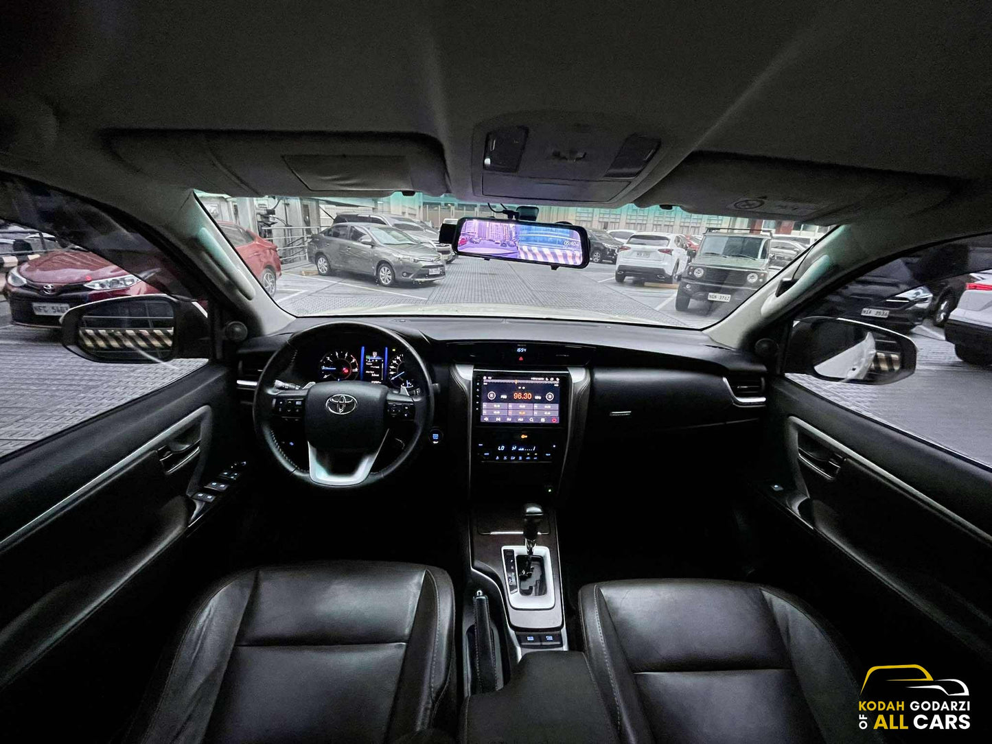 2017 Toyota Fortuner 2.4 V 4x2, Automatic, Diesel
