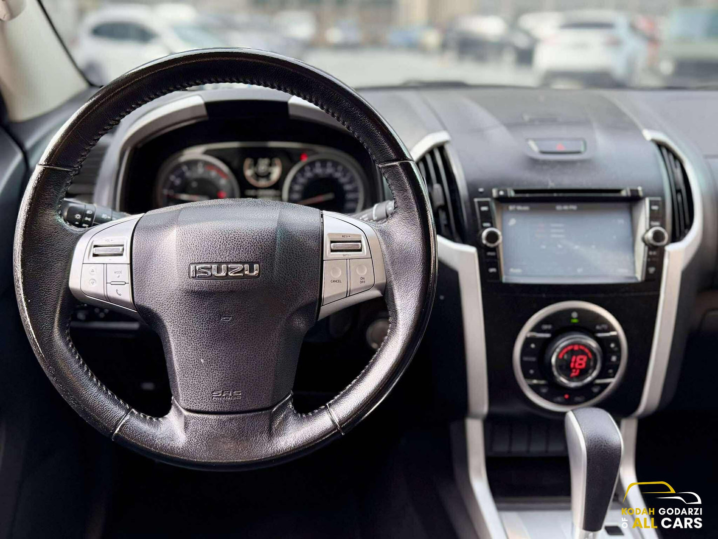2017 Isuzu MUX LSA 4x2 2.5, Automatic, Diesel