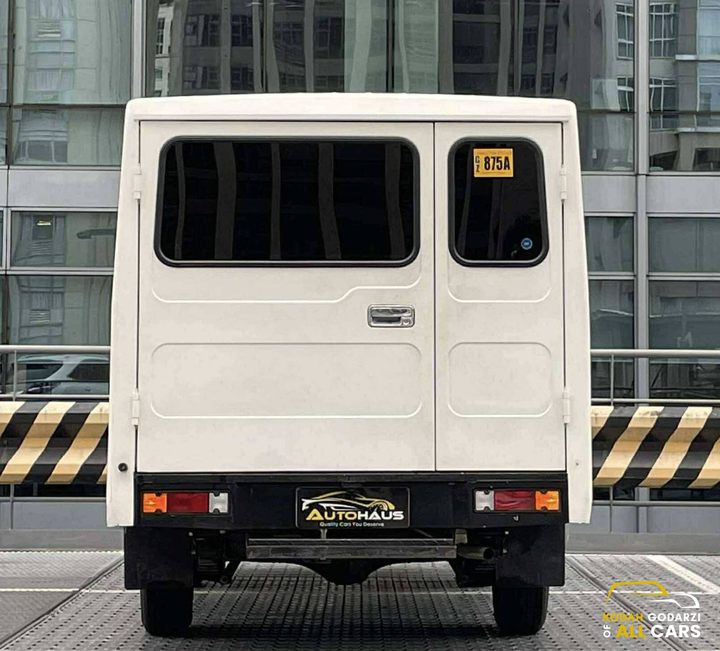 2025 Mitsubishi L300 2.2D FB Body Dual Ac, Manual, Diesel