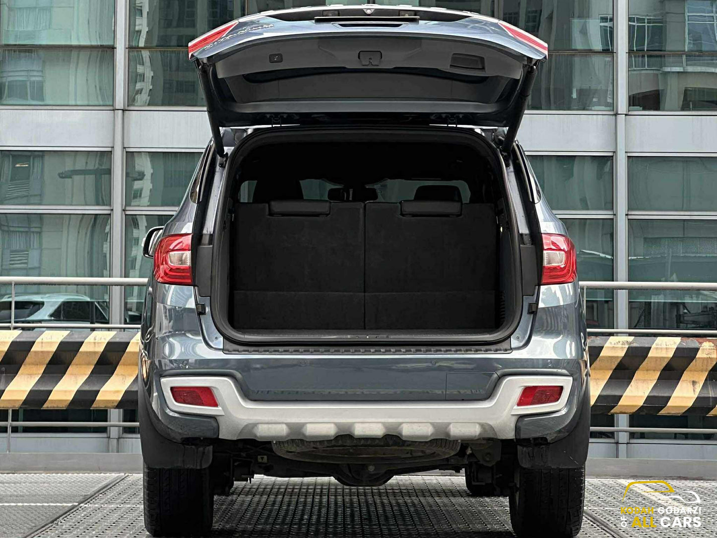 2018 Ford Everest Titanium Plus 2.2 4x2, Automatic, Diesel