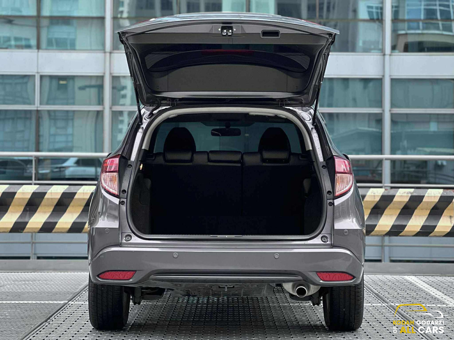 2016 Honda HRV 1.8 EL, Automatic, Gas