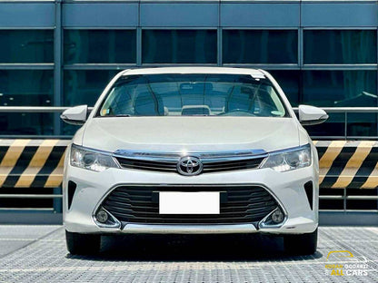 2016 Toyota Camry 2.5 V, Automatic, Gas