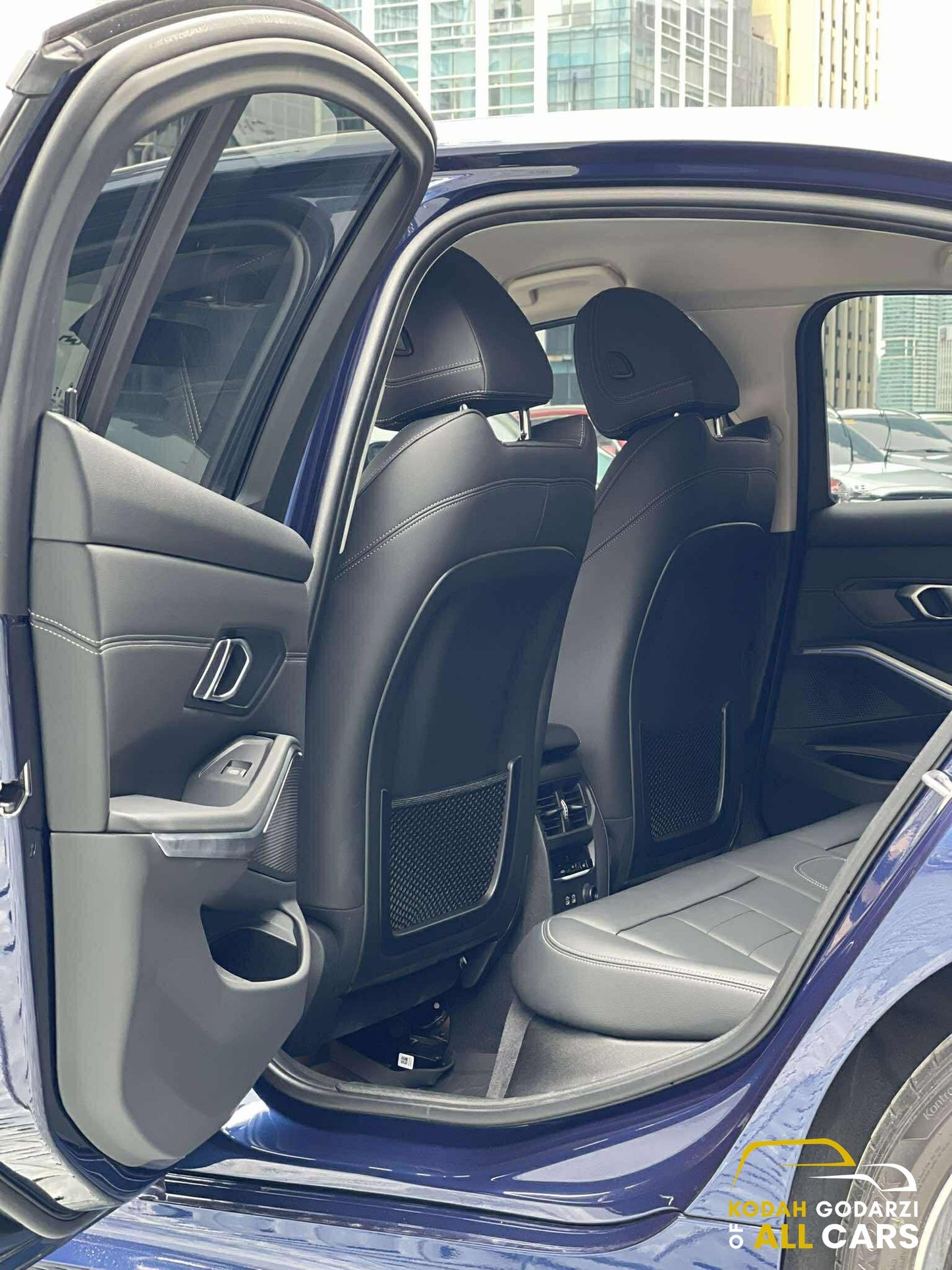 2021 BMW 318i Limousine, Automatic, Gas