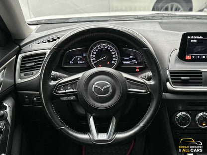 2018 Mazda 3 1.5 Hatchback, Automatic, Gas