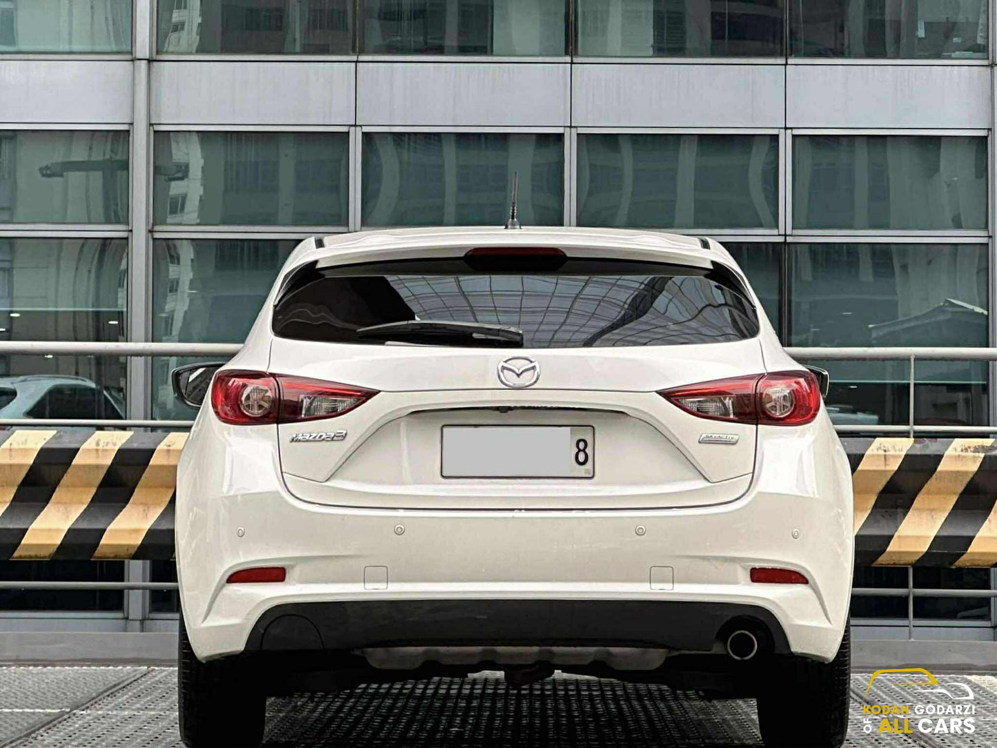 2018 Mazda 3 1.5 Hatchback, Automatic, Gas