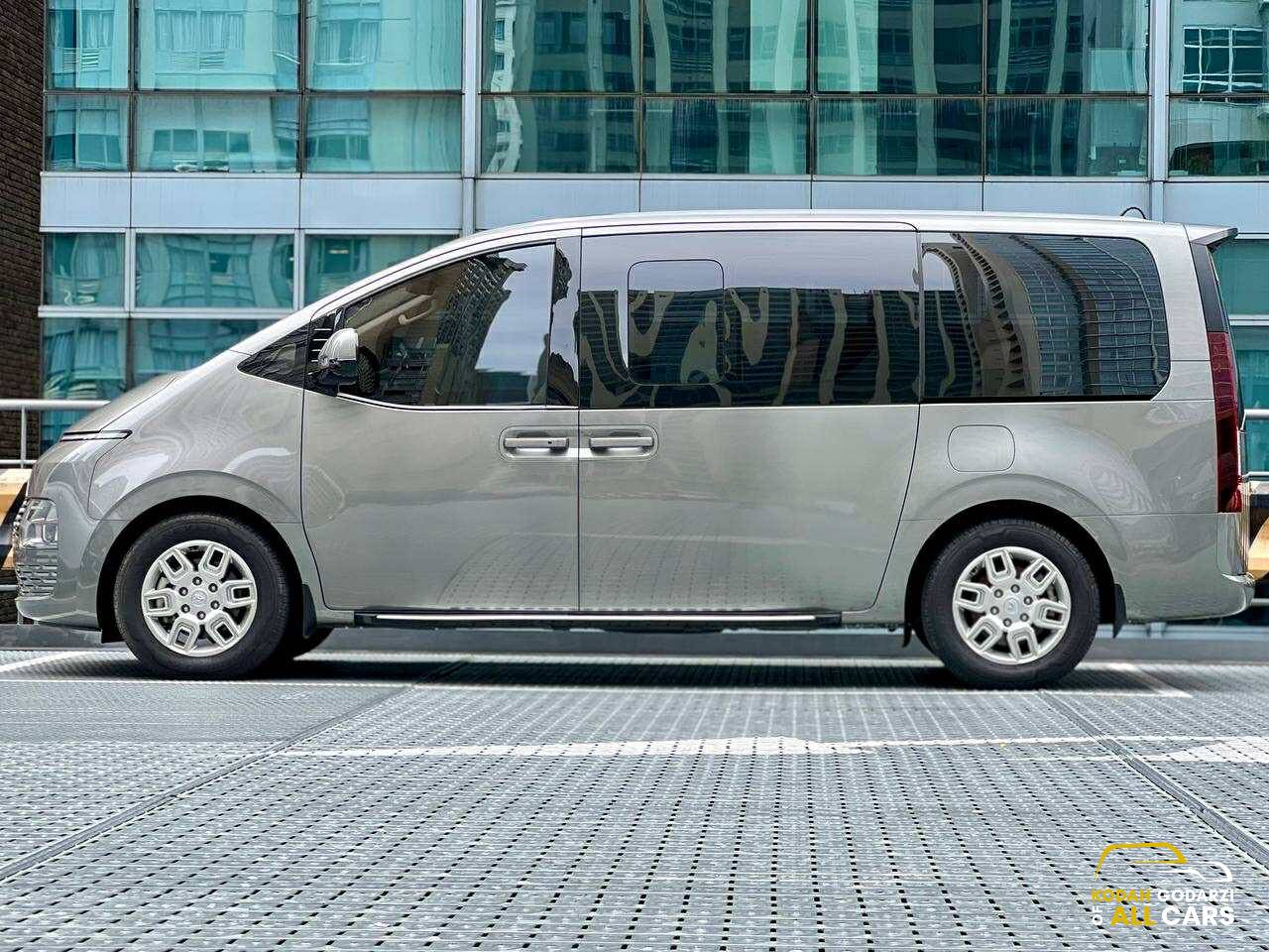 2023 Hyundai Staria 2.2 GLS, Automatic, Diesel