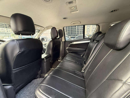 2018 Isuzu MUX LSA 4x2 2.5, Manual, Diesel