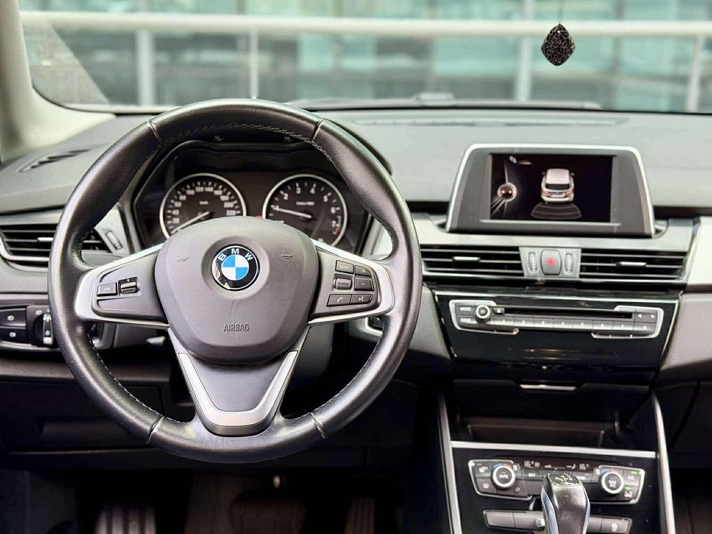 2016 BMW 218i Turbo 1.5, Automatic, Gas