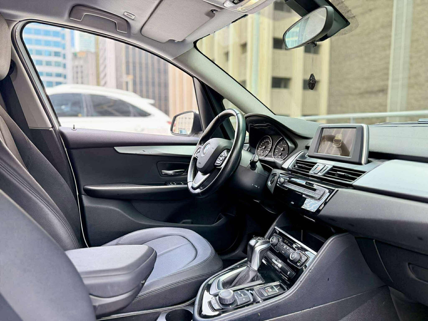 2016 BMW 218i Turbo 1.5, Automatic, Gas