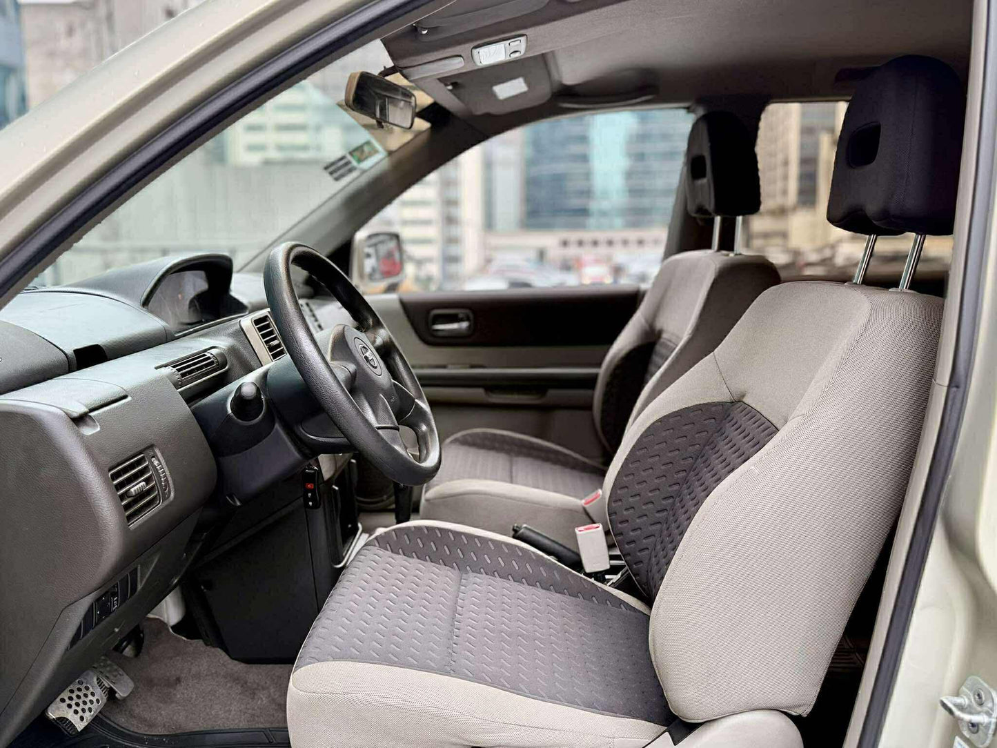 2012 Nissan Xtrail 2.0, Automatic, Gas