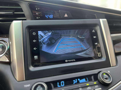 2022 Toyota Innova 2.8 V, Automatic, Diesel