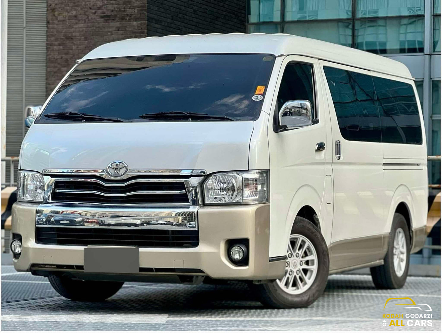 2017 Toyota HiAce Super Grandia 3.0, Automatic, Diesel