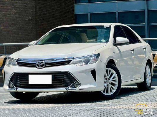 2016 Toyota Camry 2.5 V, Automatic, Gas