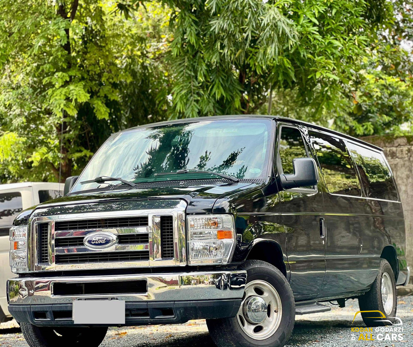 2012 Ford E150 4.6 V8 Econoline XLT Wagon, Automatic, Gas