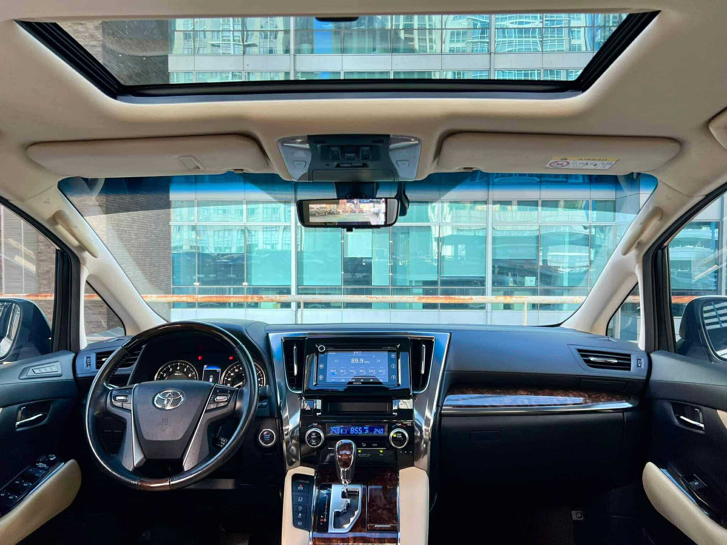 2019 Toyota Alphard V6, Automatic, Gas