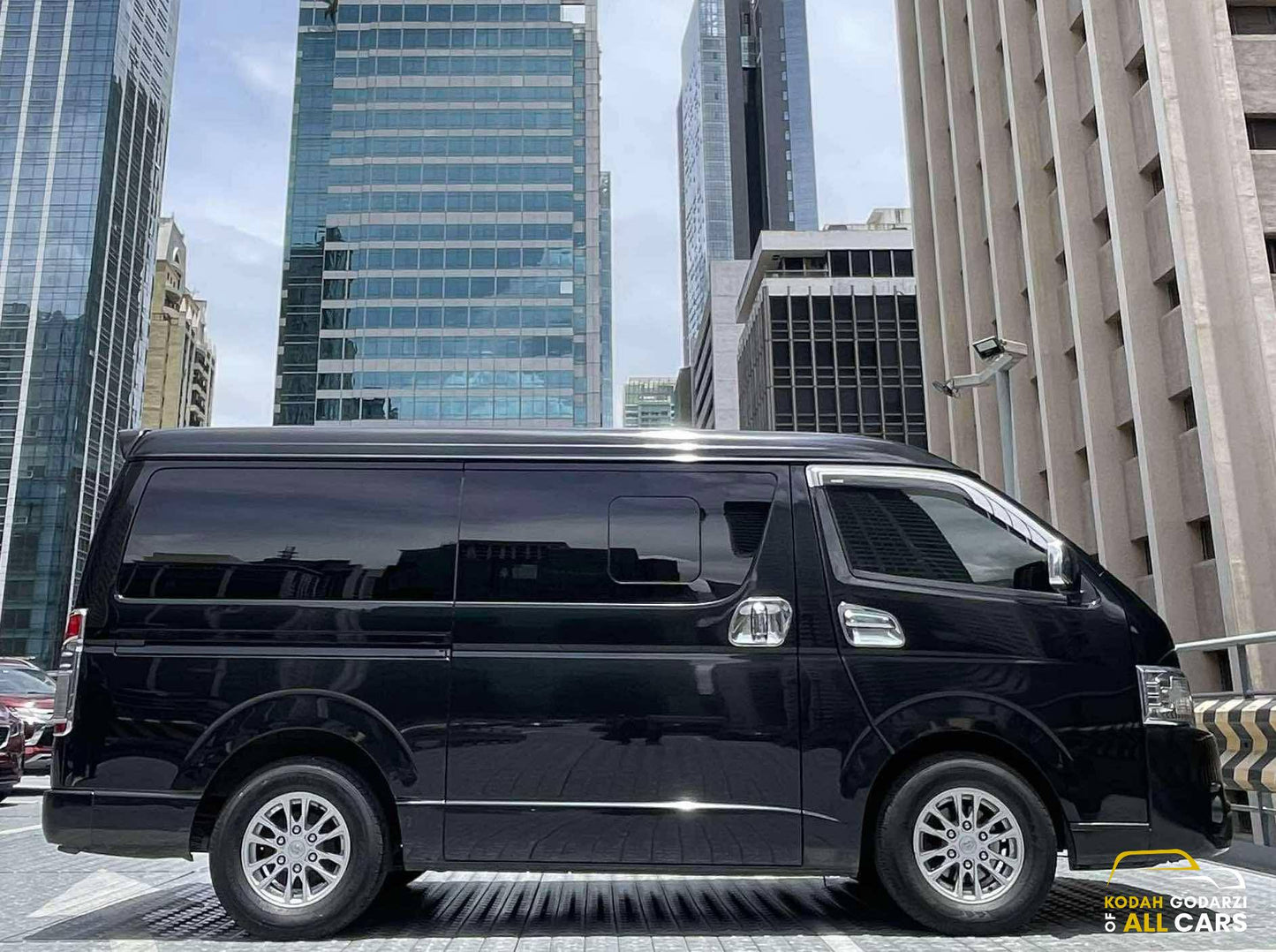 2019 Toyota Hiace Super Grandia Leather 3.0, Automatic, Diesel