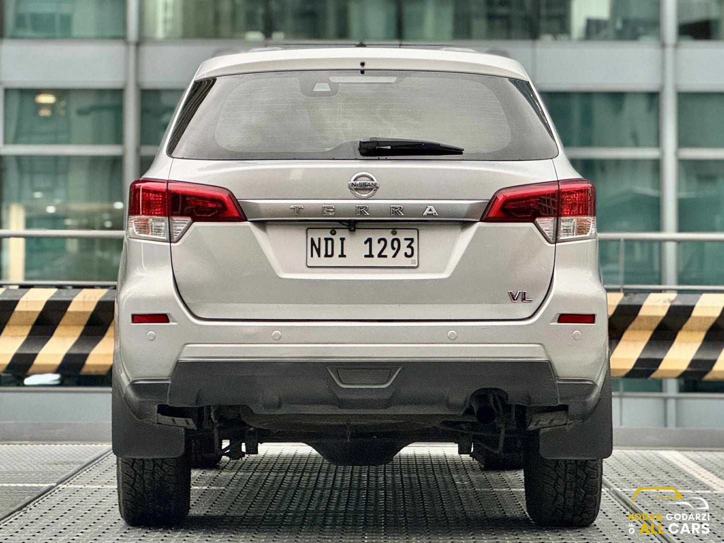 2019 Nissan Terra VL 4x2 2.5, Automatic, Diesel