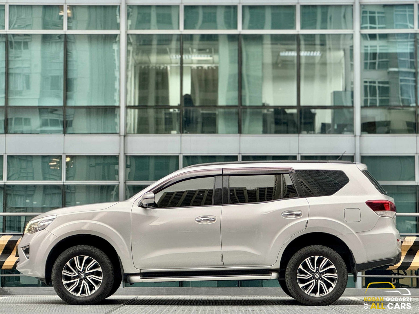 2019 Nissan Terra VL 4x2 2.5, Automatic, Diesel
