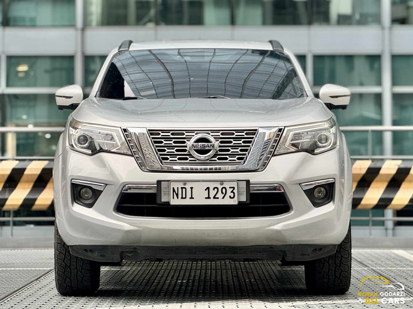 2019 Nissan Terra VL 4x2 2.5, Automatic, Diesel