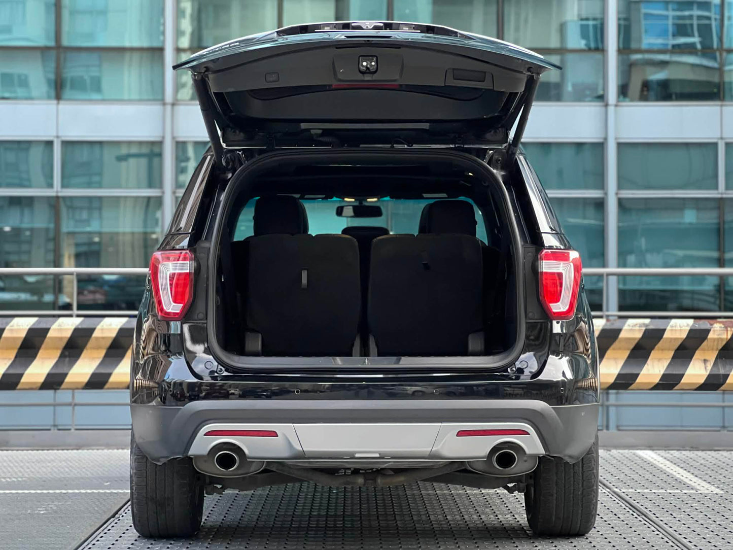 2017 Ford Explorer 2.3 Ecoboost Limited, Automatic, Gas