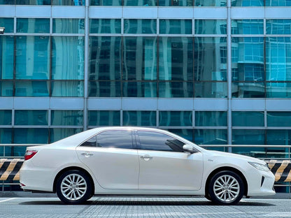 2017 Toyota Camry 2.5 V, Automatic, Gas