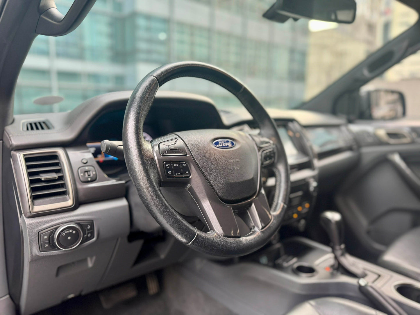 2017 Ford Everest Titanium 4x2 2.2, Automatic, Diesel