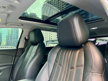 2022 Peugeot 5008 GT Gas Automatic,