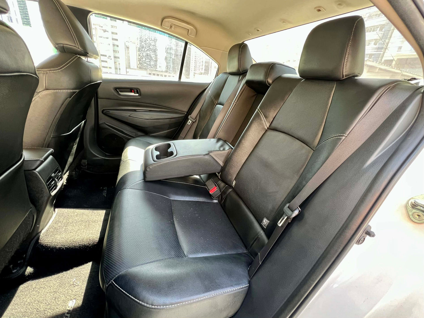 2020 Toyota Altis Hybrid HEV 1.8, Automatic, Gas