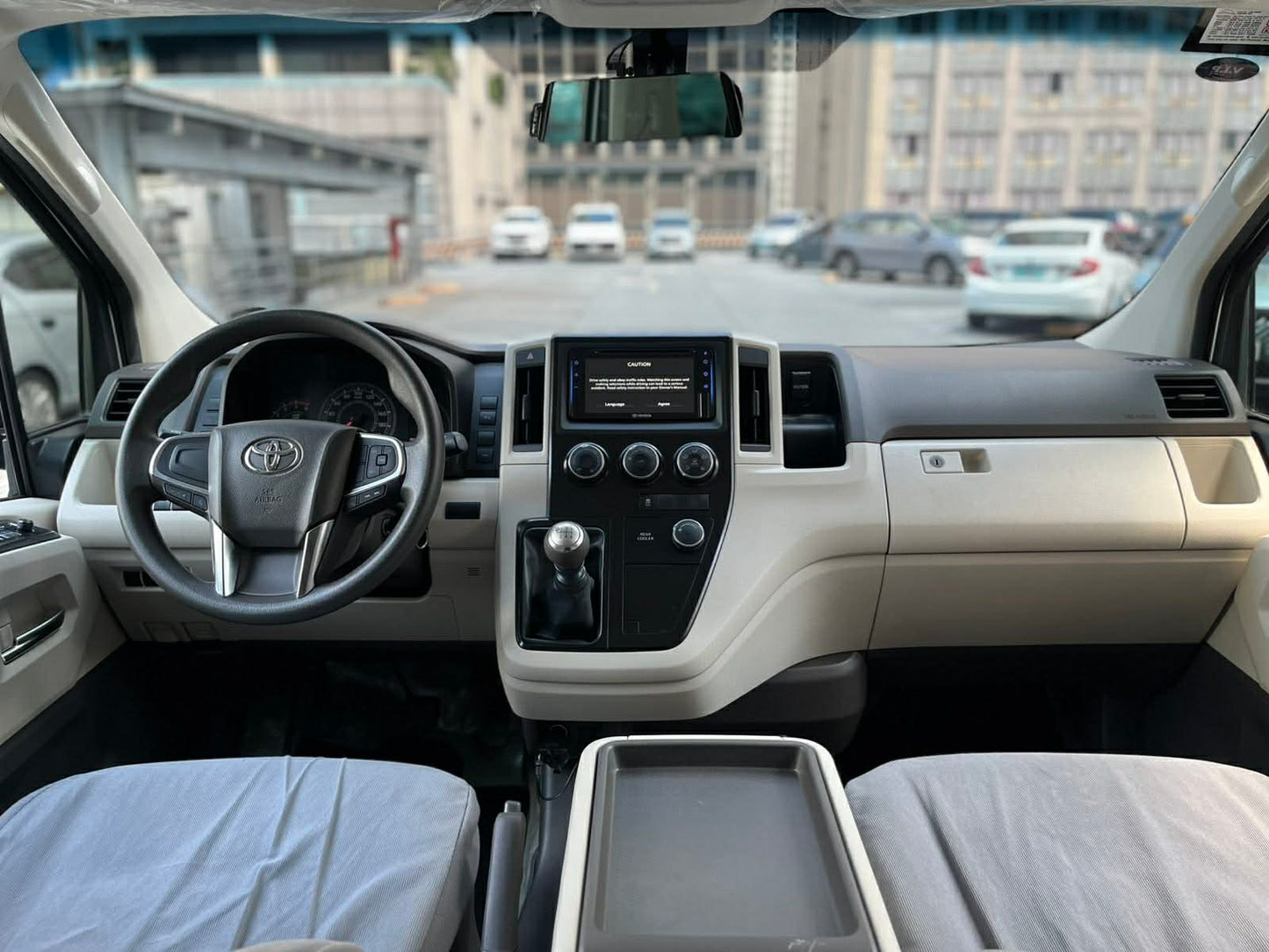 2021 Toyota Hiace Gl Grandia 2.8, Manual, Diesel