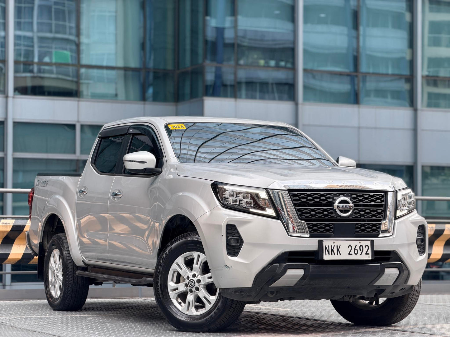 2025 Nissan Navara 2.5 VE Calibre, Automatic, Diesel