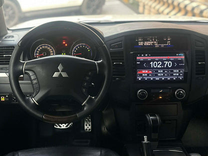 2011 Mitsubishi Pajero GLS 4x4 3.8 V6,  Automatic, Gas