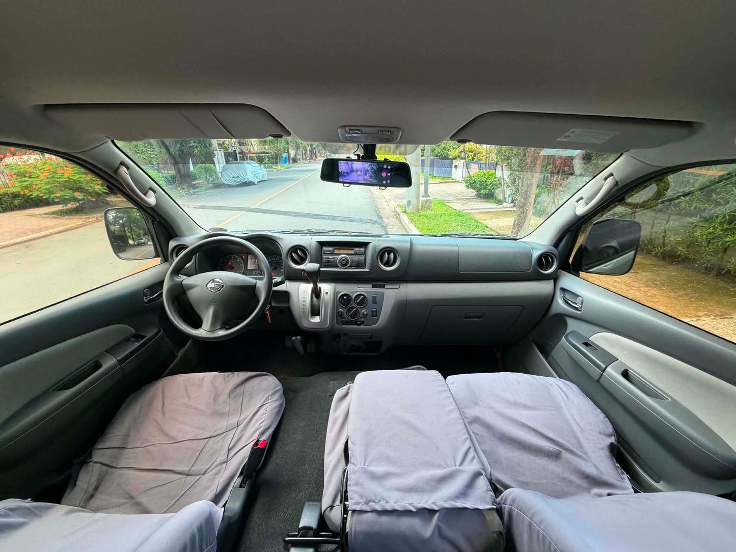 2018 Nissan Urvan Premium NV350 2.5, Automatic, Diesel Artista Van