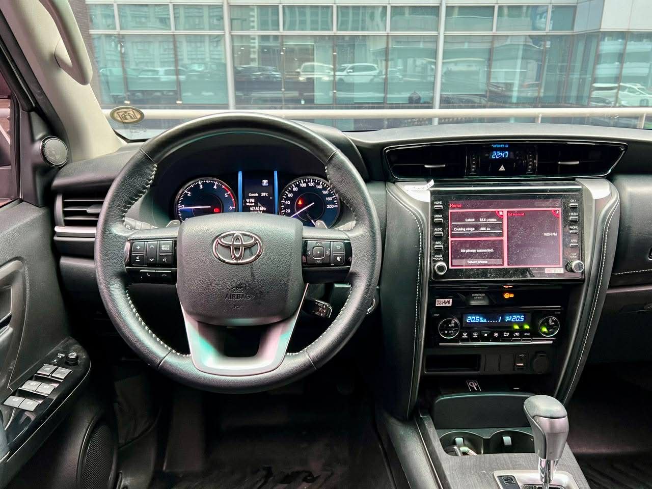 2022 Toyota Fortuner 2.4 V, Automatic, Diesel