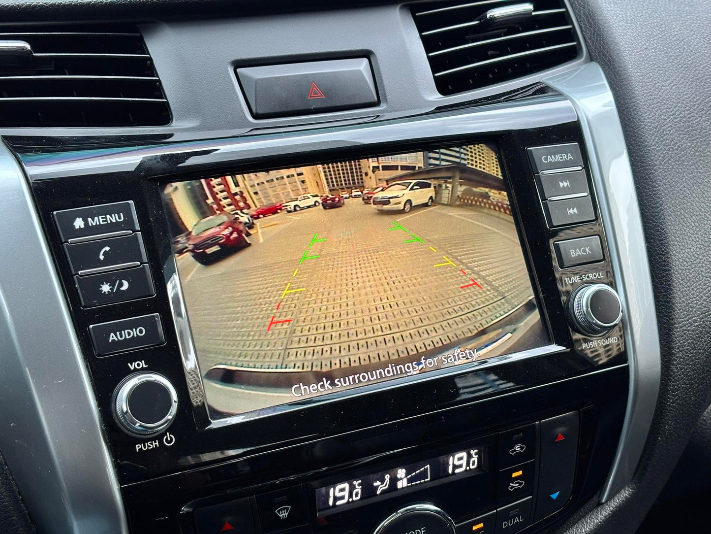 2024 Nissan Navara VE 4x2 2.5, Automatic, Diesel