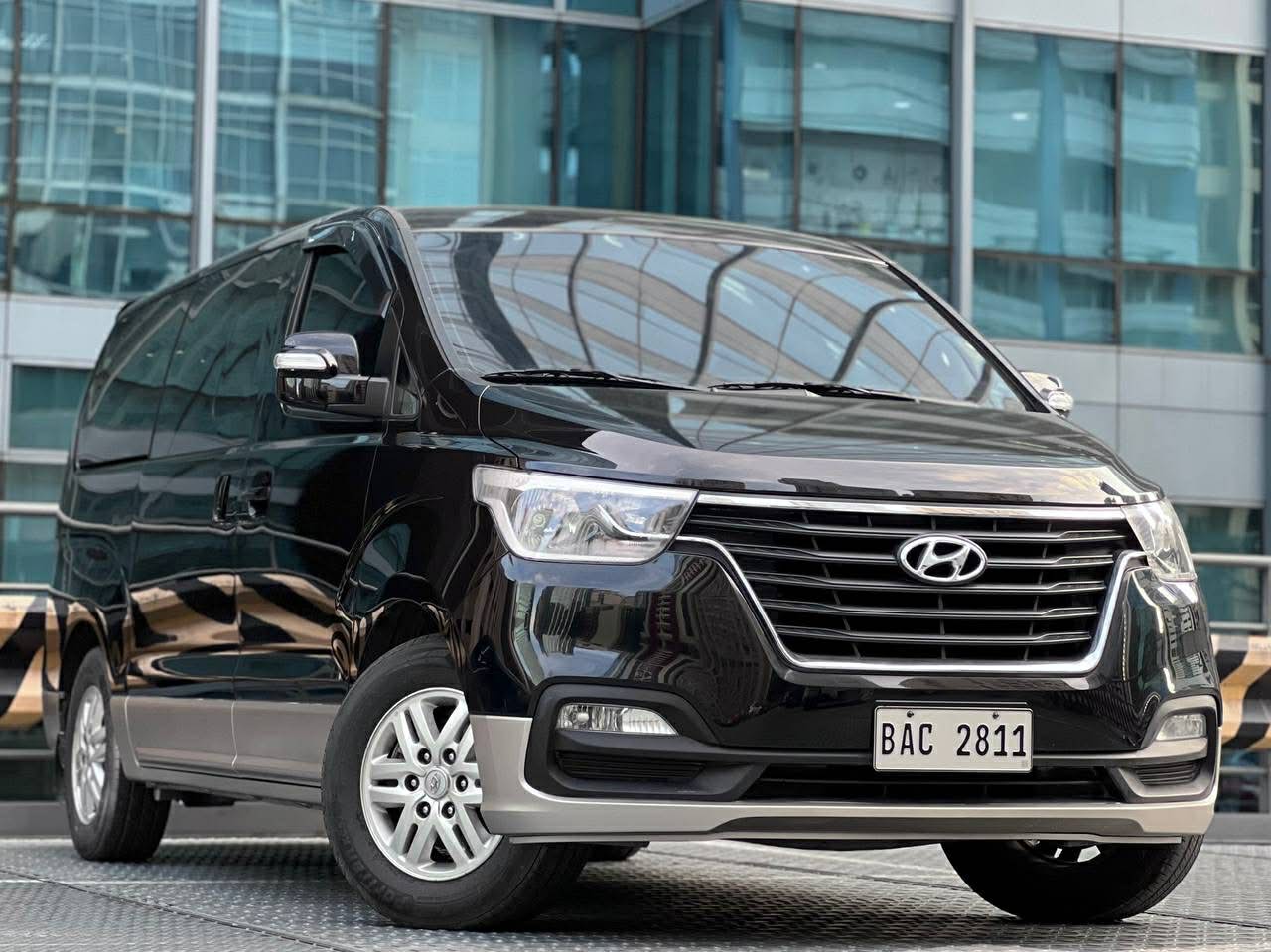 2020 Hyundai Starex Gold 2.5, Automatic, Diesel
