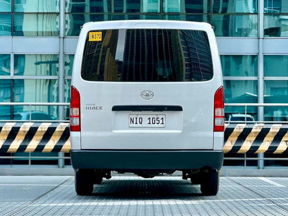 2023 Hiace Commuter 3.0 Decontent, Manual, Diesel