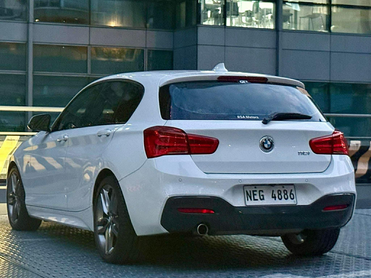2018 BMW 118i M Sport 1.5 Twin Turbo, Automatic, Gas